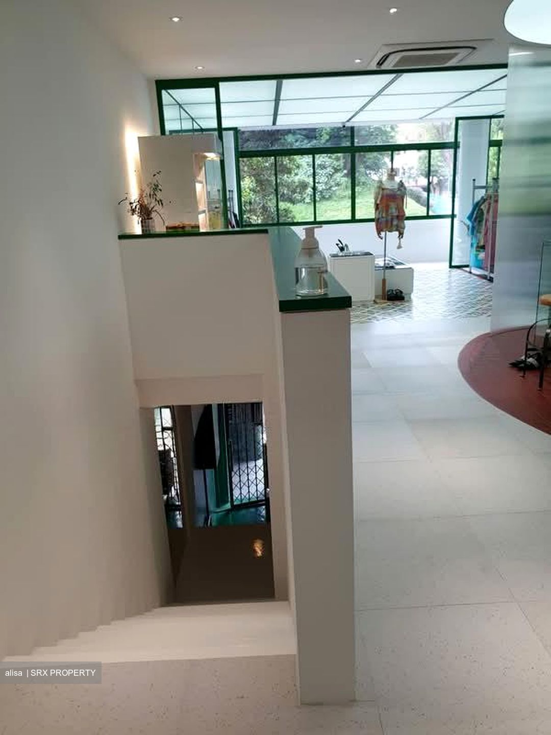 Outram Road (D3), Shop House #580631401